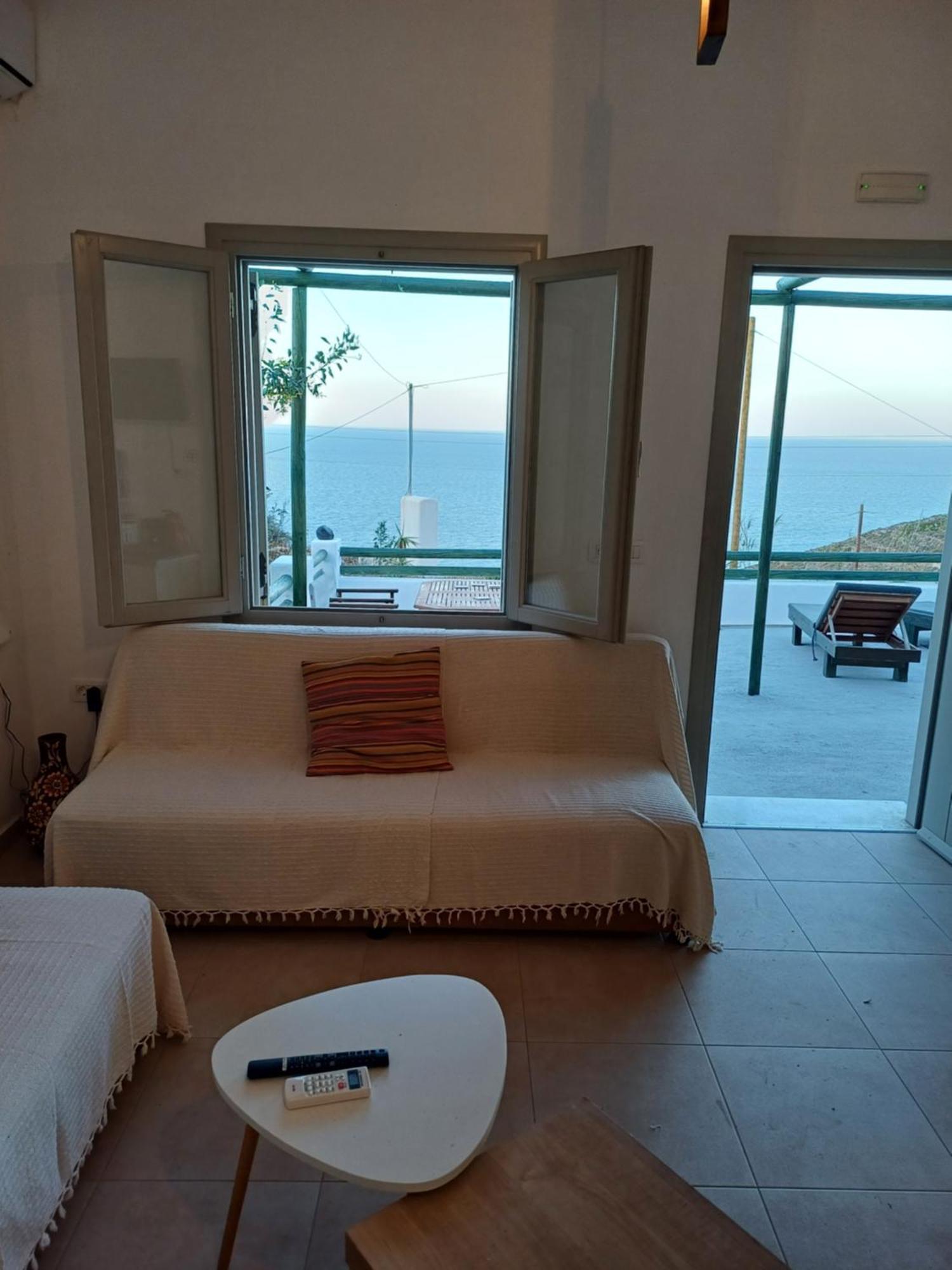 'Irene' Cycladic House With Sunrise And Sea View! Villa Foinikiá Екстериор снимка