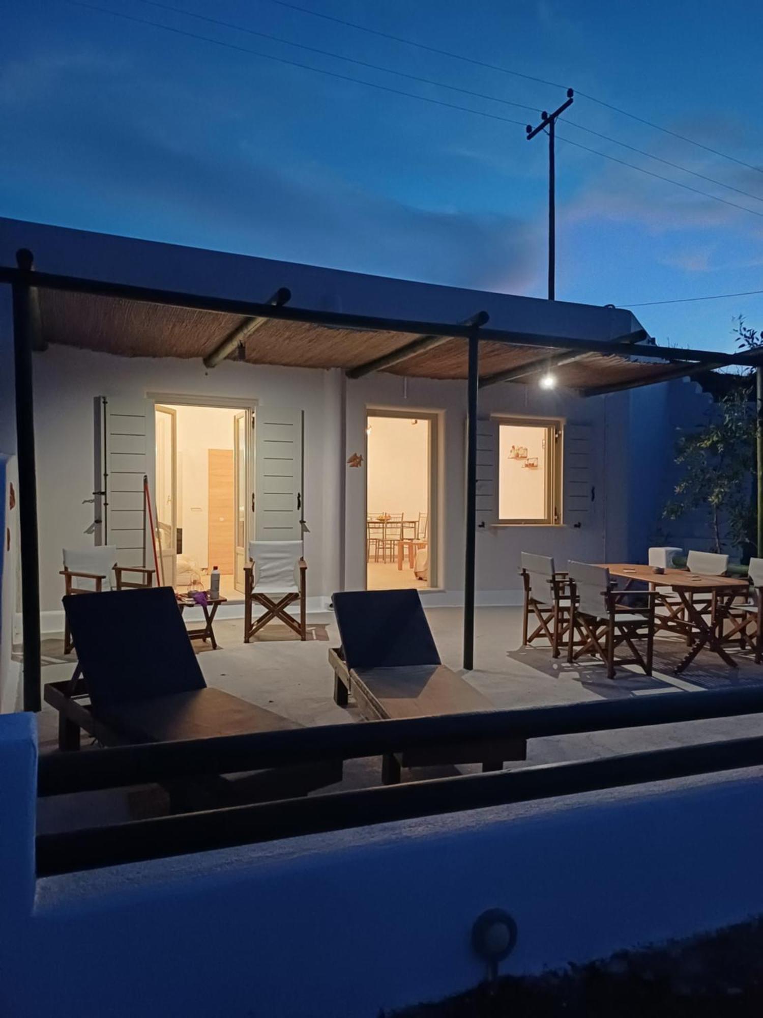 'Irene' Cycladic House With Sunrise And Sea View! Villa Foinikiá Екстериор снимка