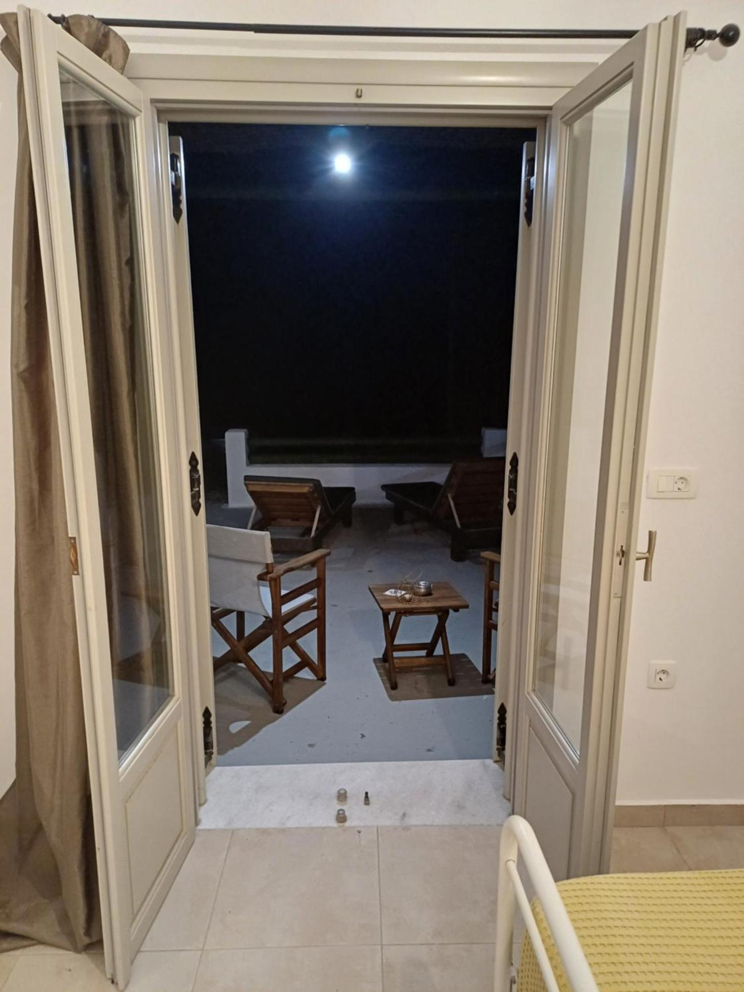 'Irene' Cycladic House With Sunrise And Sea View! Villa Foinikiá Екстериор снимка