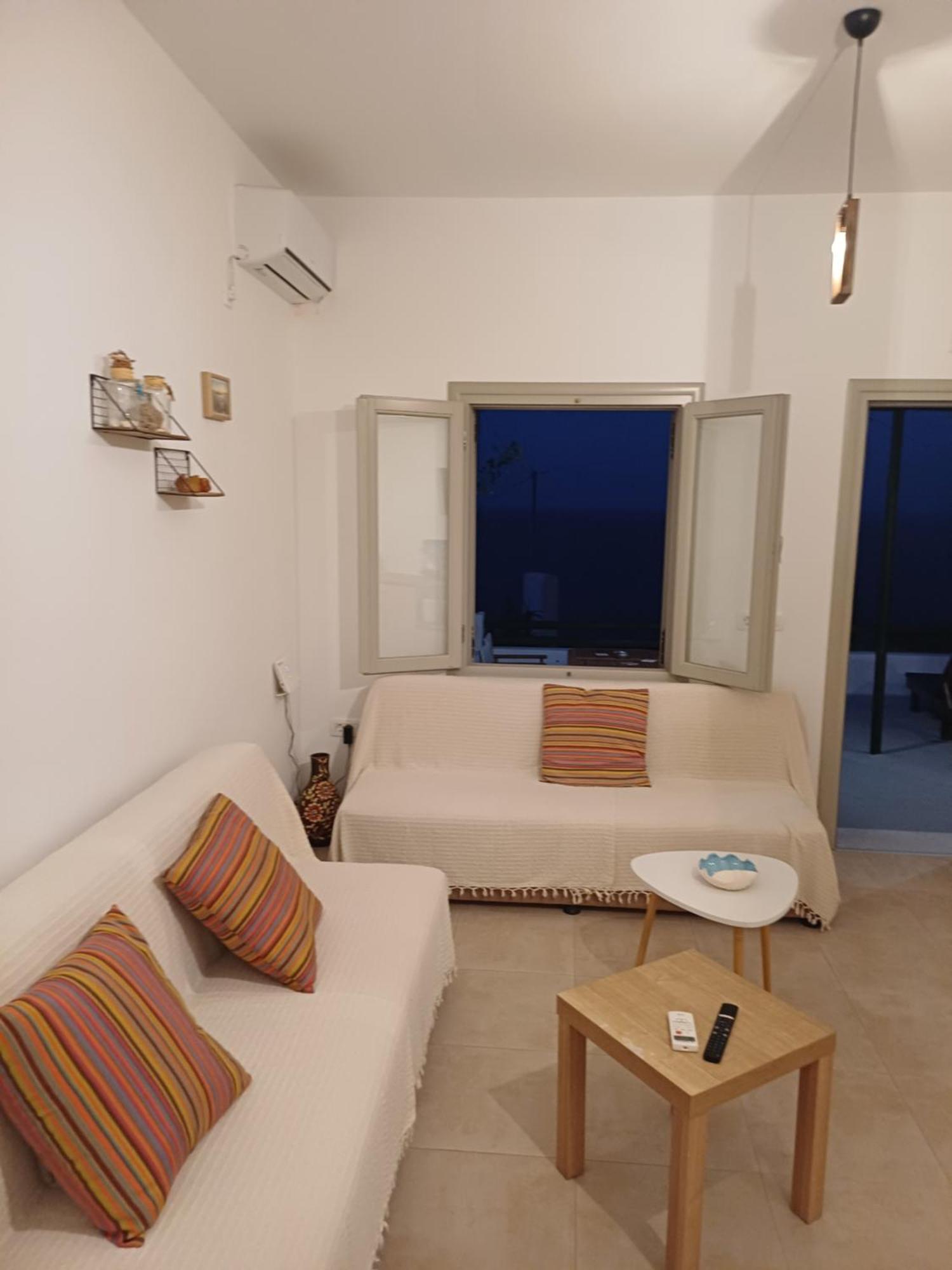 'Irene' Cycladic House With Sunrise And Sea View! Villa Foinikiá Екстериор снимка
