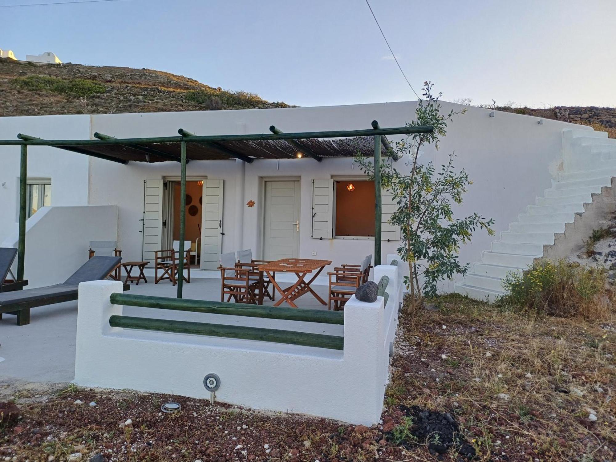 'Irene' Cycladic House With Sunrise And Sea View! Villa Foinikiá Екстериор снимка