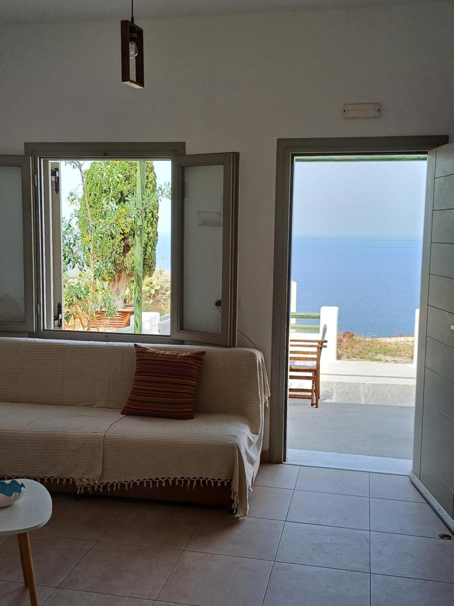 'Irene' Cycladic House With Sunrise And Sea View! Villa Foinikiá Екстериор снимка