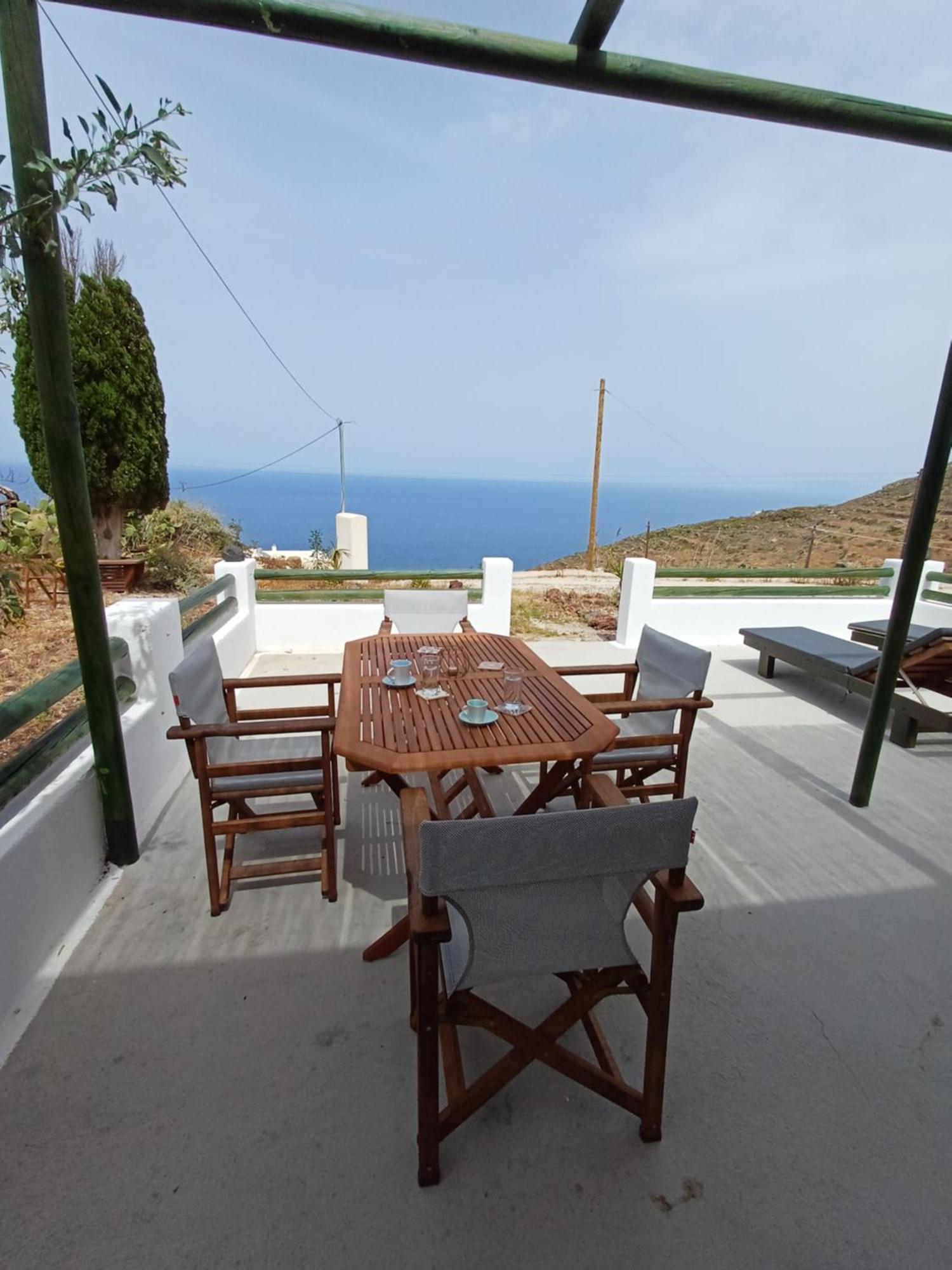'Irene' Cycladic House With Sunrise And Sea View! Villa Foinikiá Екстериор снимка