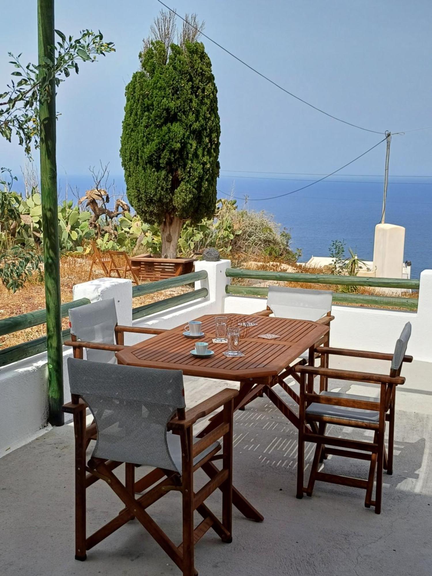 'Irene' Cycladic House With Sunrise And Sea View! Villa Foinikiá Екстериор снимка